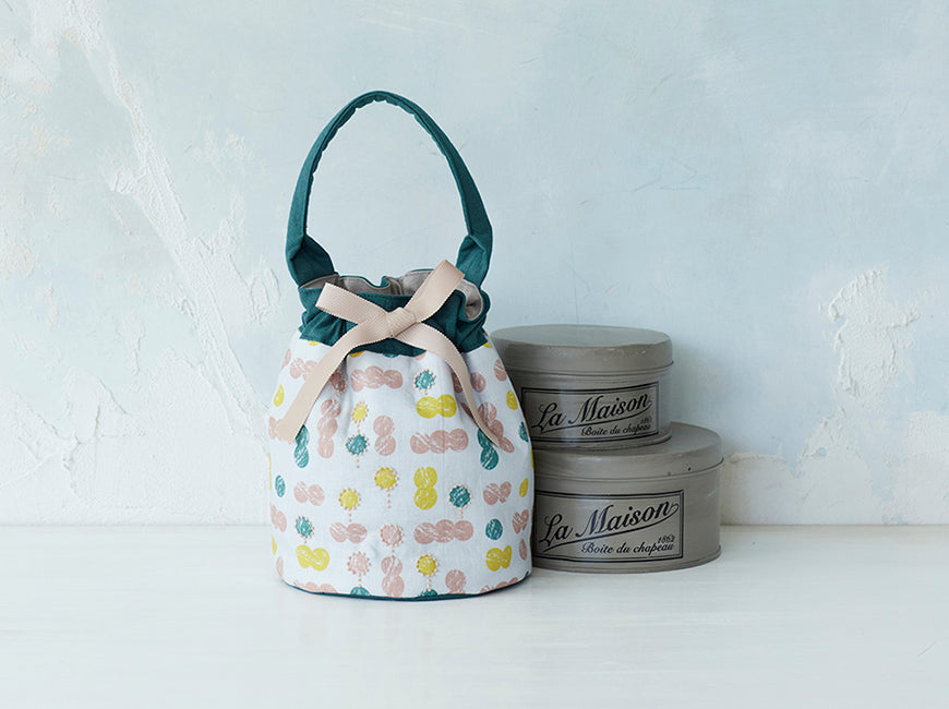 fabrica ukaさんの<br>オリジナルファブリックで作る布小物