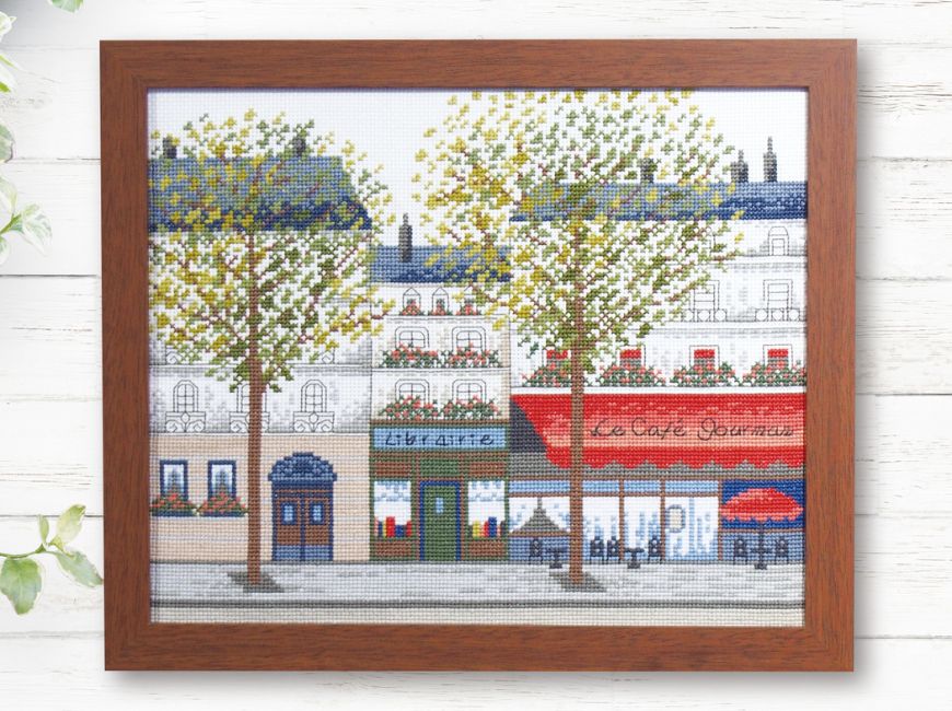 ヨーロッパの風景「マロニエ色づくパリの街」