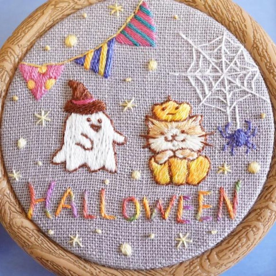 
                  
                    ハロウィンネコ刺繍キット　Halloween party カボチャネコ 手刺繍飾り
                  
                