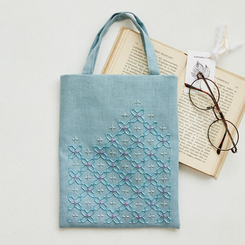 昭和に花開いた伝統工芸】和のビーズ刺繡コレクション『美しい