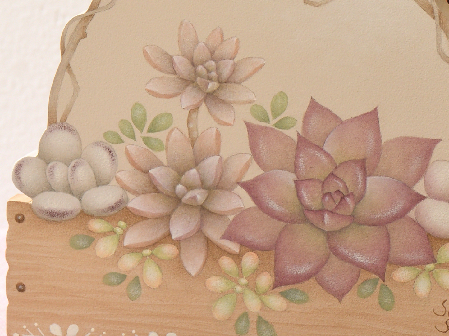 
                  
                    白井里美の「Colored Succulent～彩りの多肉植物～」を描く
                  
                
