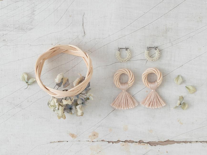 CRAFTING | ラタンのリングアクセサリー ～イヤリング・ピアスとバングル～