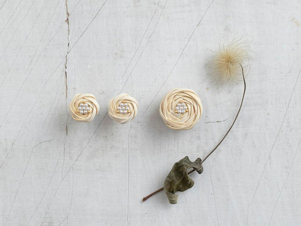 ラタンのアクセサリー 水引編み